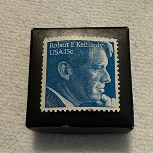 Robert F. Kennedy 1979 USA 15c Stamp - New condition. Never Used.